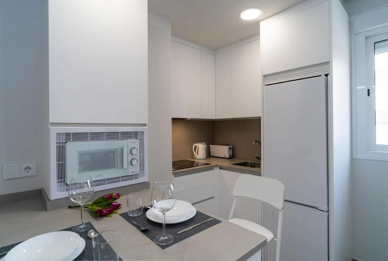 Aac Malaga - Apartamento Muy Comodo Y Bien Comunicado, A 1,3Km Del Centro Spain